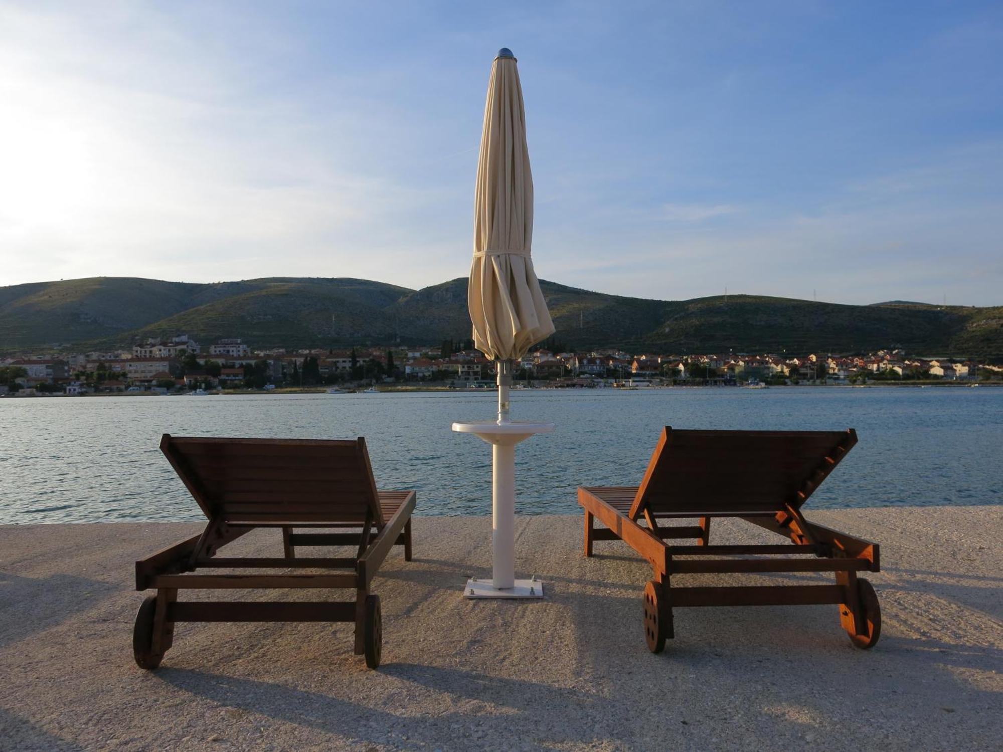 Apartments In Trogir Exterior photo